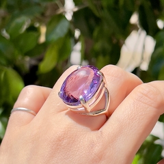 Anillo de amatista facetado oval en internet