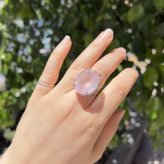 Anillo de cuarzo rosa facetado oval en internet