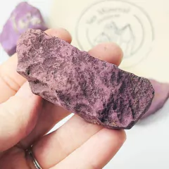 Purpurita en bruto - Ser Mineral Accesorios 