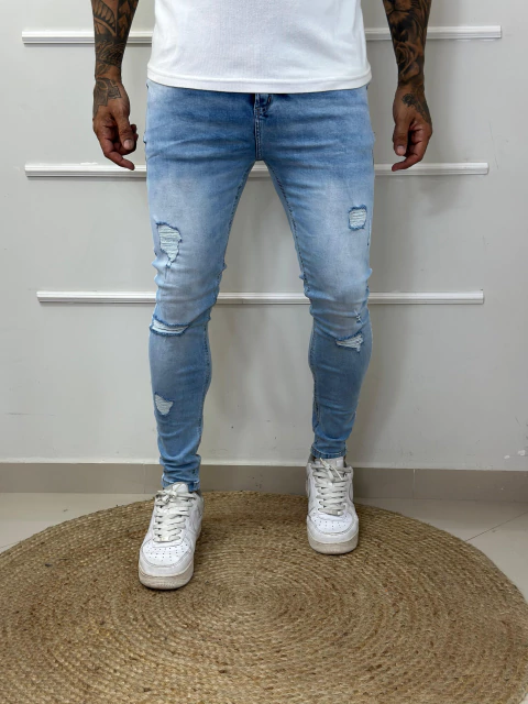 Calça Super Skinny Clara c/ Rasgos e avol REF:9000