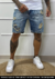 Bermuda Jeans Vintage Com Puidos a laser e Patch- 9797 - comprar online