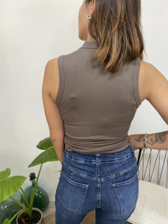Imagen de Musculosa morley media polera