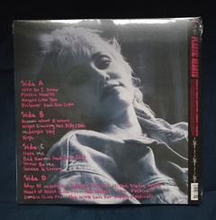 LP MILEY CYRUS - PLASTIC HEARTS (DUPLO) na internet