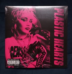 LP MILEY CYRUS - PLASTIC HEARTS (DUPLO) - comprar online