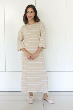 ANI RAYAS BEIGE VESTIDO en internet