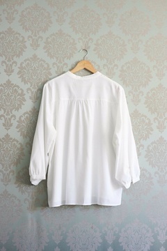 SHIRU BLANCA CAMISA - comprar online