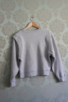 PUNTA GRIS CLARO SWEATER - comprar online