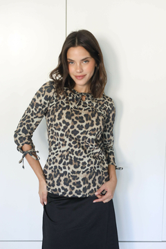ANIMAL PRINT REMERA en internet