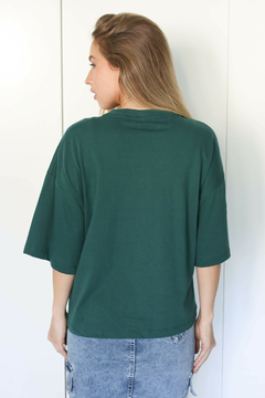 OVER CORTA VERDE MILITAR REMERA en internet