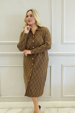 Imagen de POLO BEIGE VESTIDO