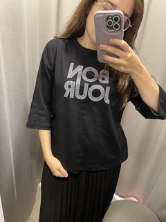 BONJOUR NEGRO BLANCO REMERA TRES CUARTOS - Orlibbi