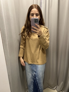 CLIO BEIGE REMERA - comprar online