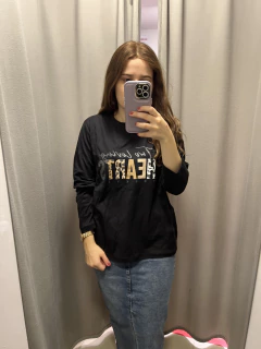 HEARTS NEGRA REMERA - comprar online