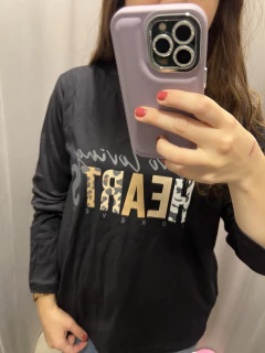 HEARTS NEGRA REMERA - Orlibbi