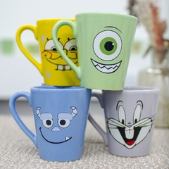 TAZA CONICA PERSONAJES