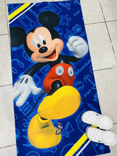 TOALLON PERSONAJES /FUTBOL INFANTIL en internet