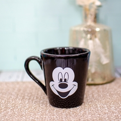 TAZA CONICA PERSONAJES - mayoristaserma