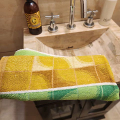 Imagen de TOALLON DISEÑO HINDU