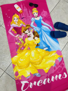 TOALLON PERSONAJES /FUTBOL INFANTIL en internet