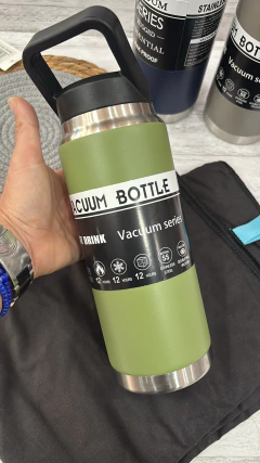 BOTELLA SPORT BOTTLE 800 CC en internet