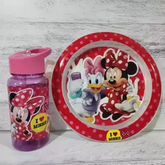 BLISTER PLATO + BOTELLA STRAW TOP PERSONAJES en internet