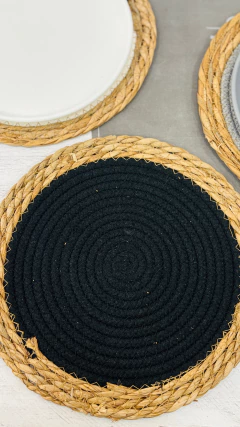 MANTEL INDIVIDUAL REDONDO YUTE 25CM