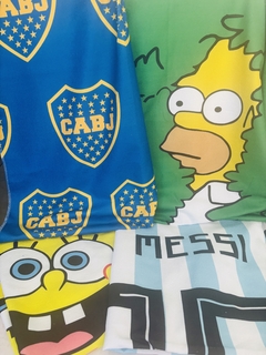 TOALLA SECADO RAPIDO PERSONAJES