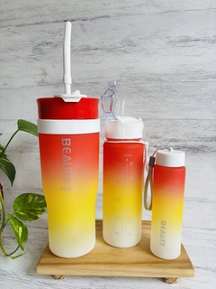 Vaso PLASTICO simil QUENCHER + 2 botellas