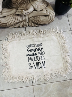ALFOMBRA / TRAPO IMPRESA CON FLECOS TAMAÑO CHICO - comprar online