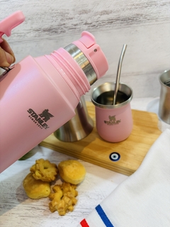 TERMO SIMIL STANLEY 1 LT CON MATE Y BOMBILLA