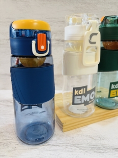Botella kdl EMO de 720ml en internet