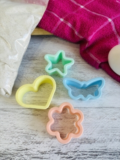 CORTANTE GALLETITAS X4 u