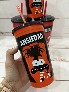 VASO CON TAPA Y SORBETE INTENSAMENTE en internet