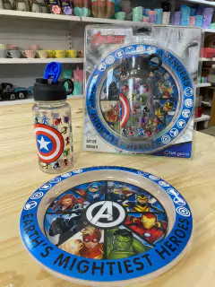 BLISTER PLATO PLAYO + BOTELLA FLIP TOP PERSONAJES - comprar online