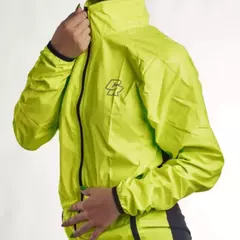 ROMPEVIENTO PRO AMARILLO IMP CROSS