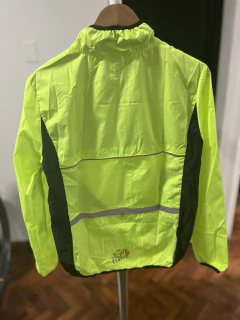 ROMPEVIENTO TOUR DE FRANCE AMARILLO IMPERMEABLE - comprar online