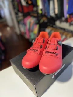 ZAPATOS MOUNTAIN GEAR ROAD RED SALE MIXTOS - tienda online