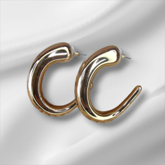 Brinco Gota Dourado 4,5 cm - comprar online