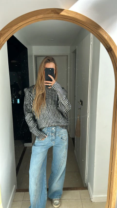 Sweater Hombreras Plateado Negro - comprar online