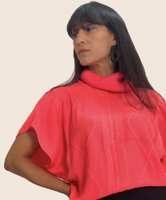 BLUSA EM TRICÔ MILLY na internet