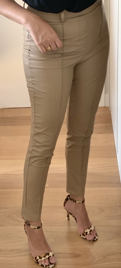 Legging cintura alta flanelada em courino - comprar online