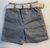 BERMUDA BABY BRIM C/CINTO CINZA NIQUEL (M/G)