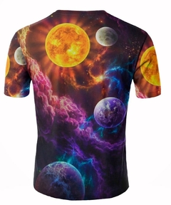 REMERA GALAXIA PLANETAS AX-0171 en internet
