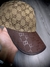 Boné Gucci Monogramado | Aba de couro - Bege na internet