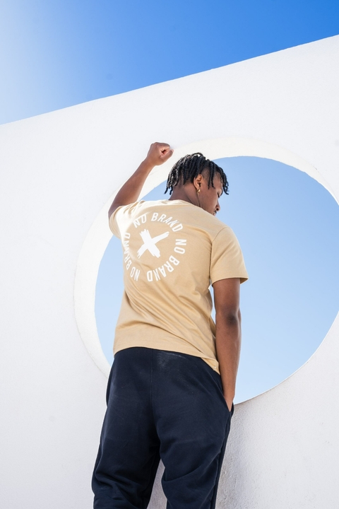 REMERA STRONG