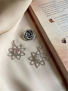 Pingente Tailandes Flor Pedra da Lua Prata 925 PO12 na internet