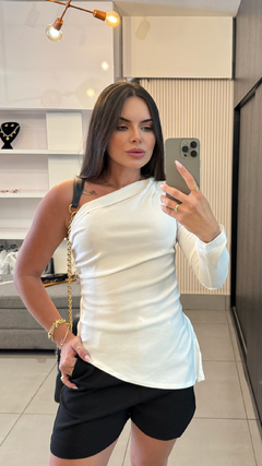 BLUSA UM OMBRO MANGA LONGA