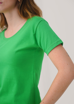 Remera Básica de Mujer Verde Benetton - ABALAK