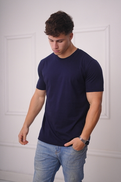 Remera Básica Azul Marino - comprar online