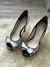 Zapatos Off white con detalle en negro - comprar online